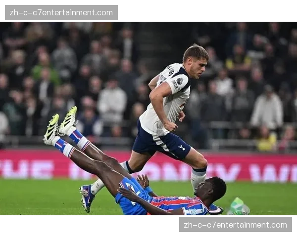 热刺同期退步幅度最深 场均积分下滑1.00分暴露问题